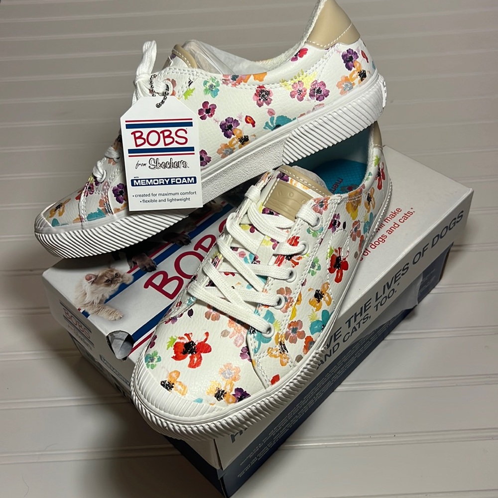 Skechers Bobs B Wilder Daisy Dance White Multi Womens Casual Shoes size 10